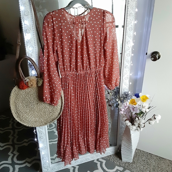 Polka Dot Midi Pleated Dress Size Small - Picture 3 of 7